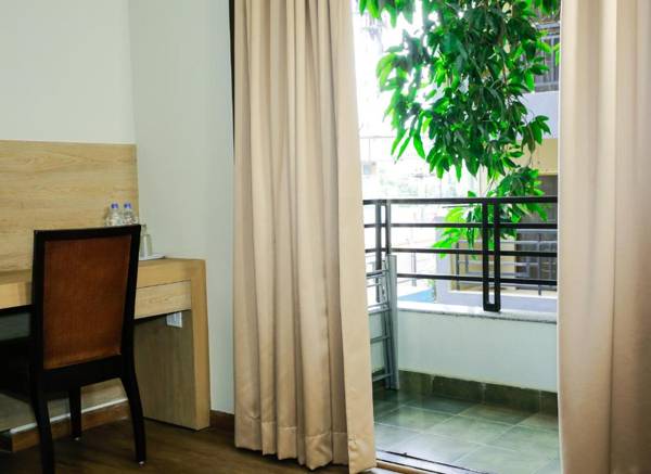 TRANSTREE CORPORATE SUITE