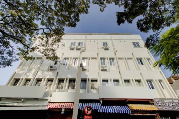 OYO BLR2467 Urban Inn