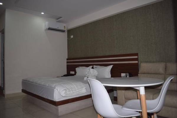 hotel fortune suites