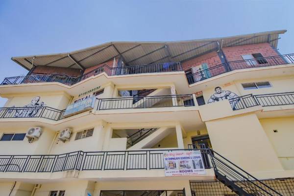 OYO 79181 Sri Dhanalakshmi Boarding & Lodging