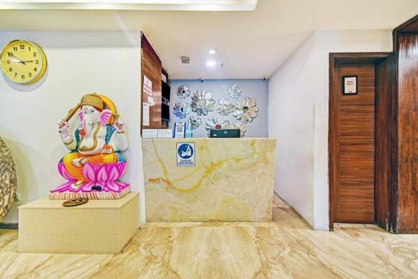 Capital O 80684 Smile Hotel