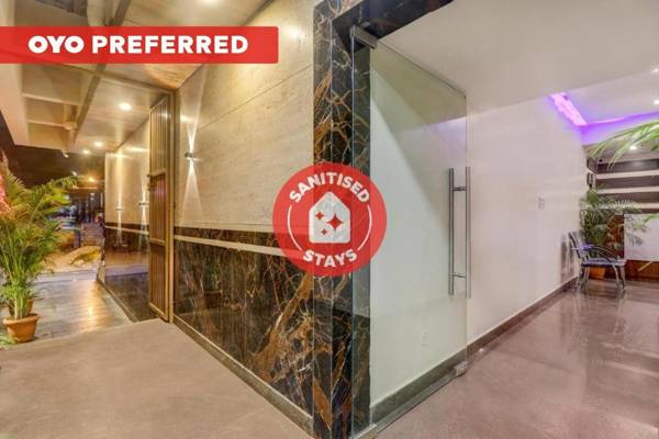 Townhouse OAK Hotel Prime