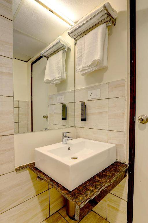 MySpace Express GD Inn