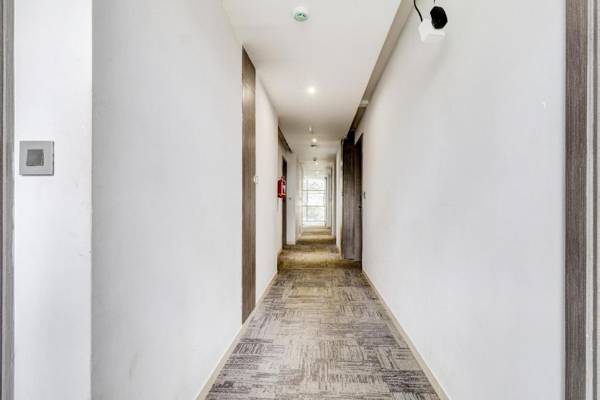 Townhouse 442 Galexia Hotel And Resorts