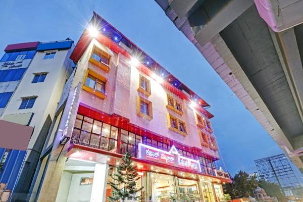 OYO Townhouse 519 Magic Inn