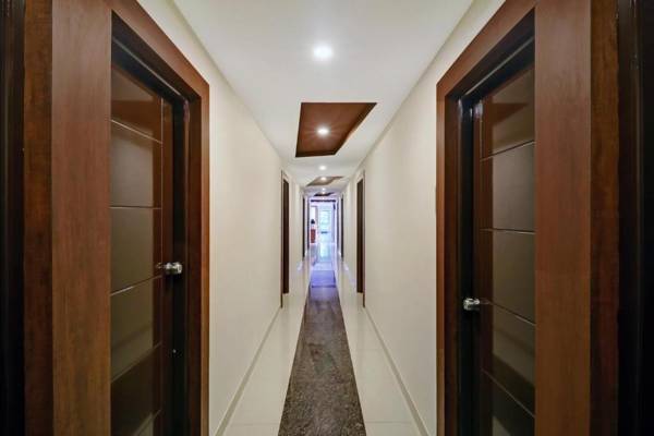 OYO 71574 Hotel Silver House