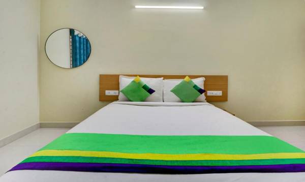 Treebo Trend Hotel Golden Grand Inn