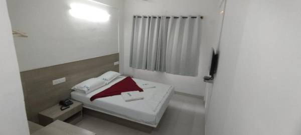 Hotel Gurudev Residency