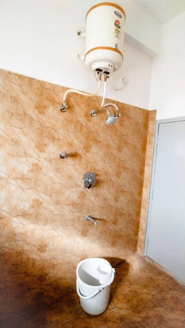 i-ROOMZ Pearl Valley Residency