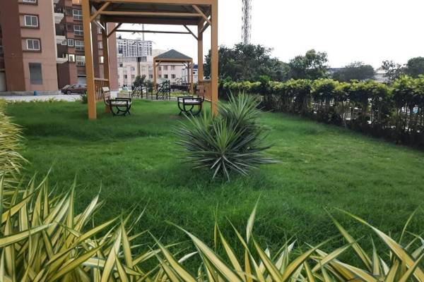 Exotic 3BHK with kitchen for Families only