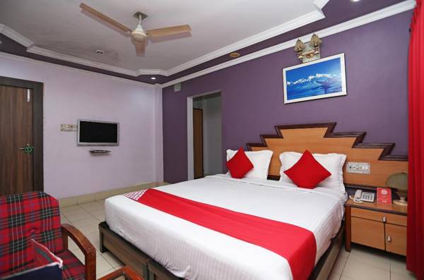 OYO 24916 Hotel Aquatic Palace