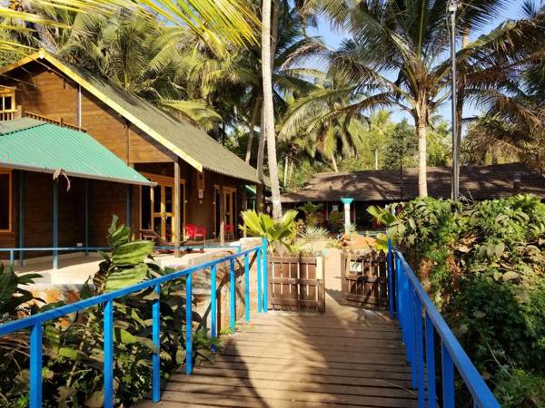 The Yuppi Hippi Premium Huts