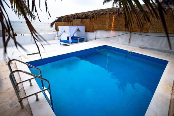 Beachfront pool villa Myconos