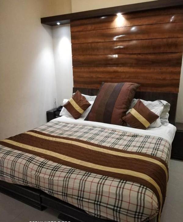 Hotel Cj International