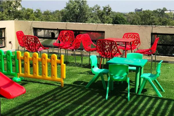 OYO Townhouse 561 Hotel Hollywood Heights