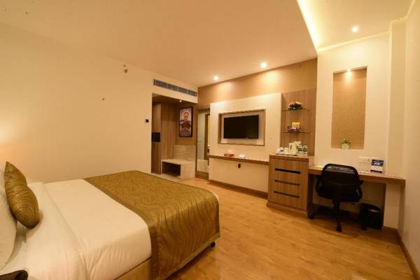 Workspace - SureStay Hotel by Best Western Amritsar