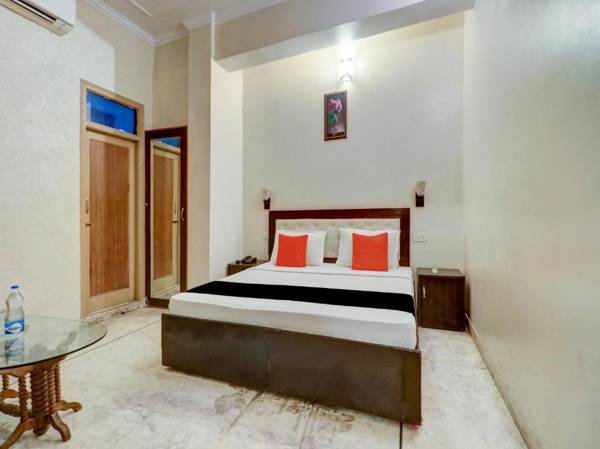 OYO Capital O 73432 Hotel Divine