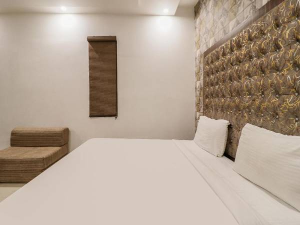 Collection O 81862 Hotel Platinum Inn And Suites