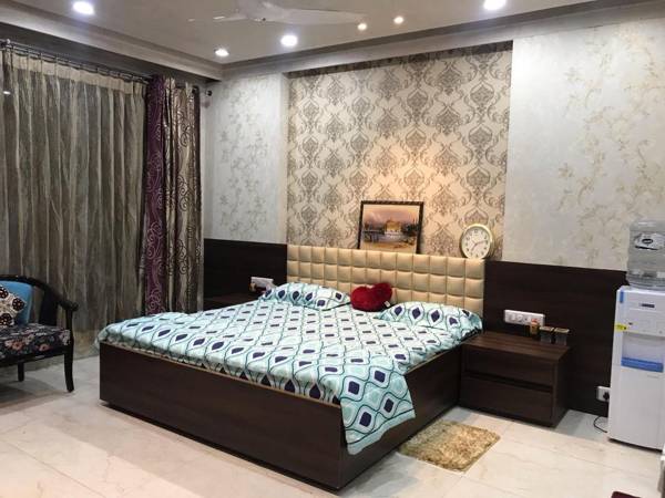 Travellers Abode