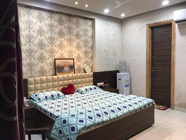 Travellers Abode
