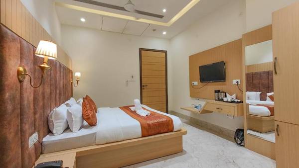 Perfect Stayz Premium- Hotel Sehdev Near Golden Temple
