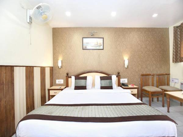 OYO 7445 Hotel Amritsar Residency