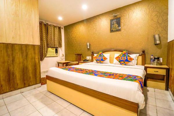 OYO 7445 Hotel Amritsar Residency