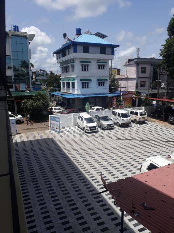 Style Homes Holiday INN