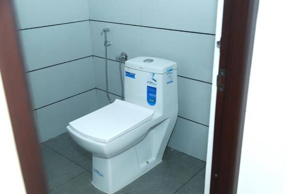 Hotel Annlin Surprise Kochi Airport