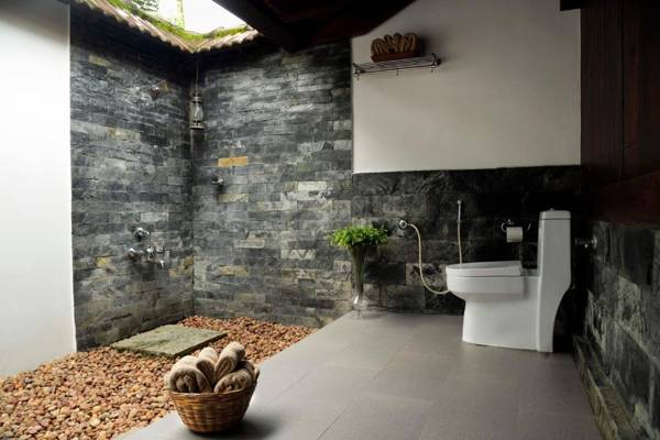 StayVista at La Riva Heritage Villa