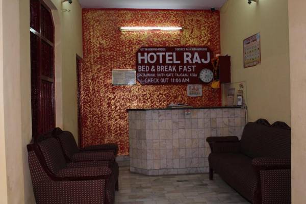Hotel Raj Bed & Breakfast