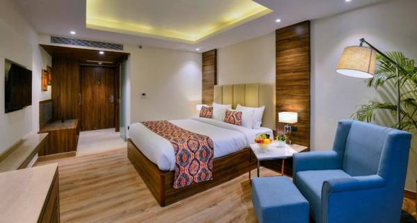 Hotel Royale Regent