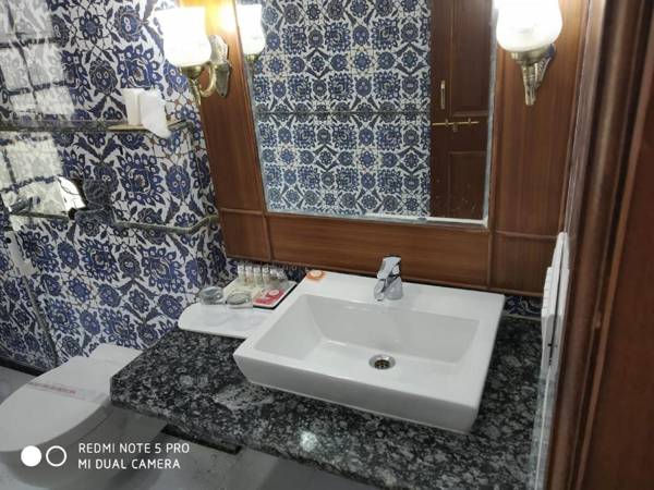 Aaram Baagh Agra By Pachar Group