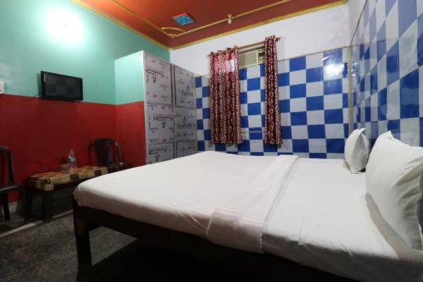OYO 27790 Hotel Adhiraj Palace