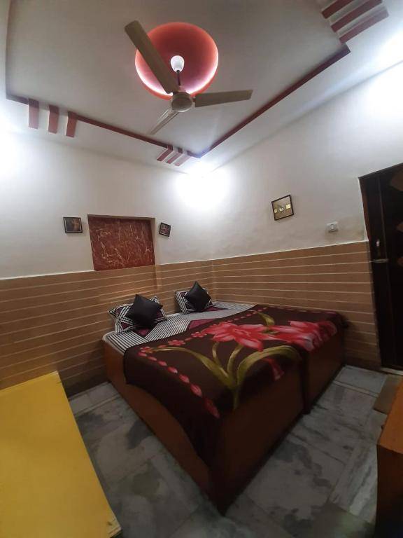 Bob Marley Cafe and Hostel Agra