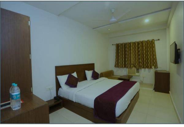 Hotel Delux Inn By WB Inn