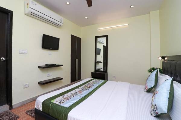 OYO 10666 Hotel Star