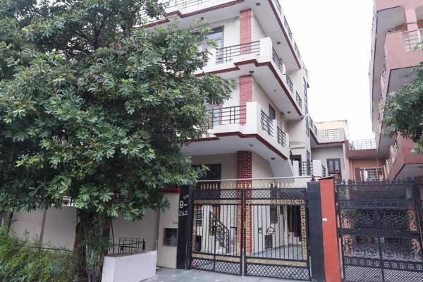 OYO 67147 Paradise Pearl Hotel