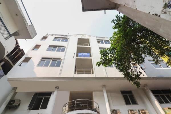 OYO 64749 Royal Residency