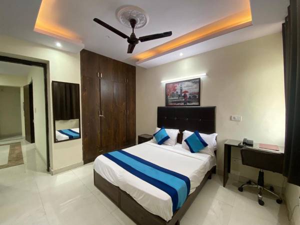 Workspace - Hotel Noida Grand- opposite of Max Hospital Sector 19 Noida