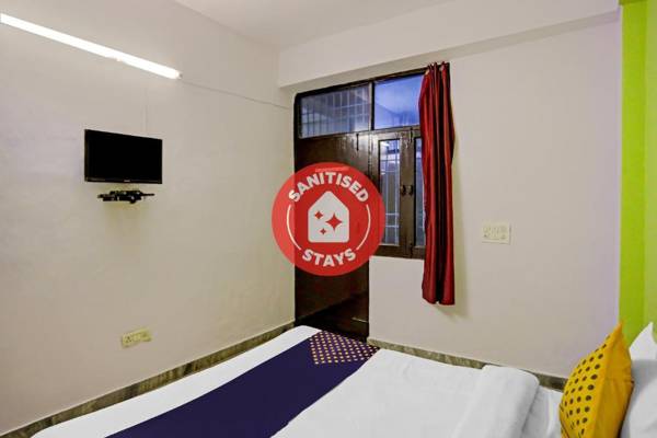 SPOT ON 78763 Raj Hotel Vip