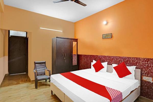 OYO 81892 Himani Residency