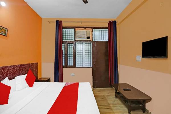 OYO 81892 Himani Residency