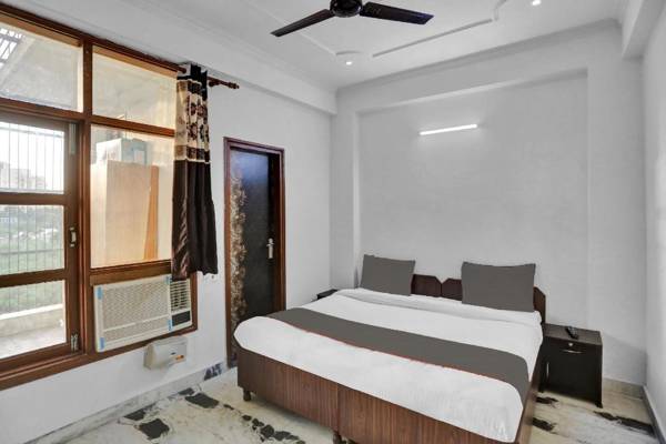 Collection O O 82851 Shubham Residency-moca