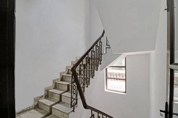 OYO 85528 Metro Inn Residency