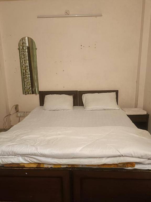 OYO 87974 Kary Residency