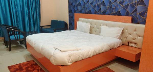 OYO 89156 Living Point