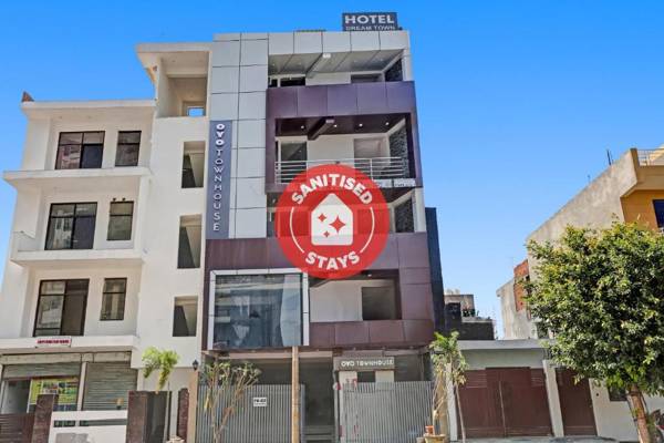 Townhouse OAK 1078 Hotel Dream Town