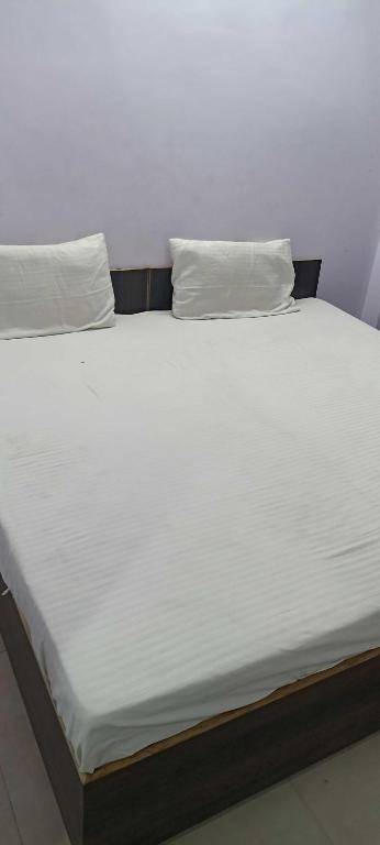 OYO HOME 91838 Dream Bed