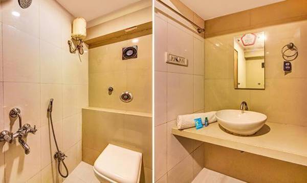 Hotel Vashi Inn